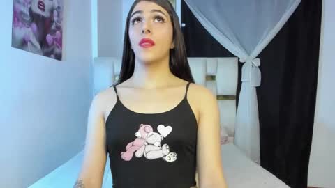 Snapshot of beautiful_doll888 chatting on 03/09/26, 12:14 Valeria online show from 03/09/26, 12:14