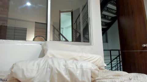 Snapshot of beautiful_hardcock chatting on 04/01/26, 07:42 Katalina online show from 04/01/26, 07:42