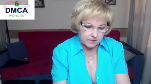 Snapshot of beautiful_lina7 chatting on 03/28/26, 02:05 your Lana online show from 03/28/26, 02:05