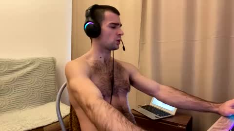 Nik online show from 11/22/25, 09:19