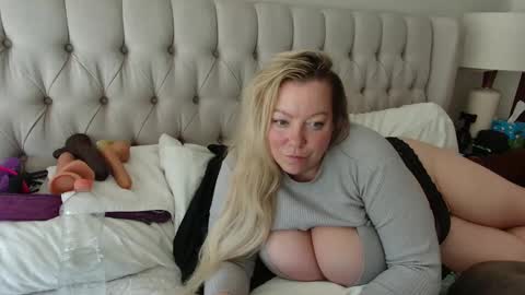 beauty4agent online show from 02/12/25, 03:27