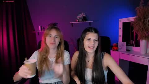 Snapshot of beauty_ginger chatting on 09/20/25, 08:37 beauty_ginger online show from 09/20/25, 08:37