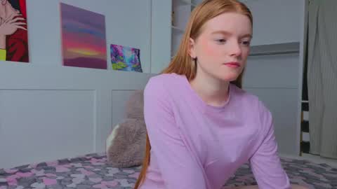 Snapshot of beauty_ho chatting on 04/27/26, 07:28 Juli online show from 04/27/26, 07:28