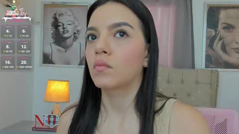 Ariana Reyes online show from 12/17/25, 12:11