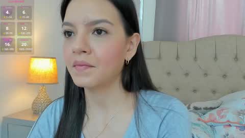 Ariana Reyes online show from 04/27/26, 12:36