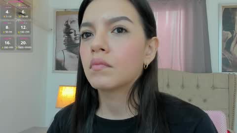 Ariana Reyes online show from 04/28/26, 12:21