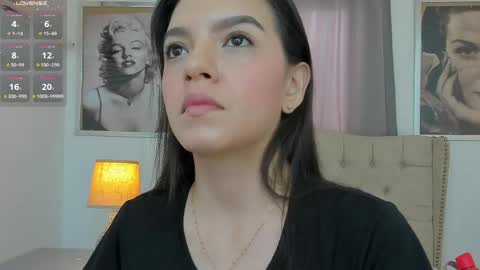 Ariana Reyes online show from 05/13/26, 12:24