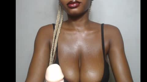 beautyslut1 online show from 05/01/26, 04:44
