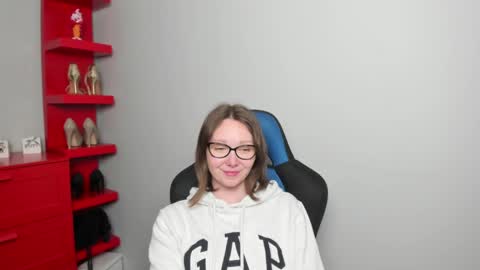 Zoe online show from 04/29/26, 06:17