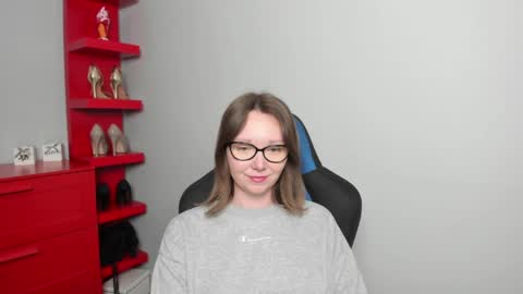 Zoe online show from 05/08/26, 07:46