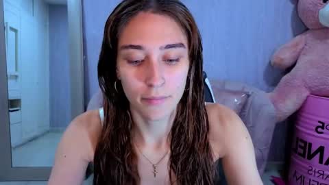 beba_fox_a online show from 05/12/26, 03:25