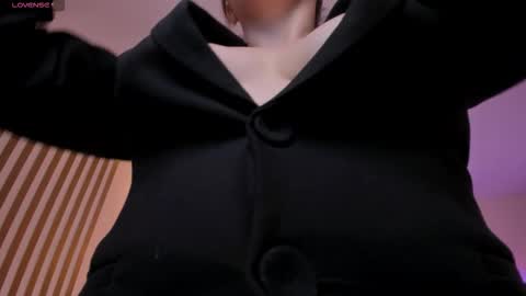 Am Becca online show from 09/26/25, 08:57