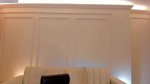 Am Becca online show from 05/11/26, 12:00