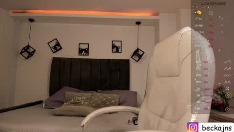 Marzhie online show from 01/30/25, 05:17