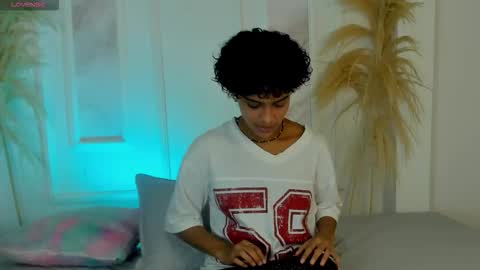 Beecckkkaaa online show from 02/25/26, 12:37