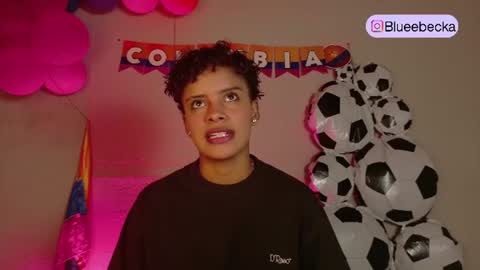 Beecckkkaaa online show from 06/25/26, 01:37