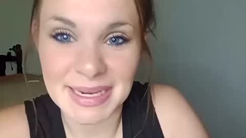 Snapshot of becky2994 chatting on 10/29/25, 07:10 BECKY BOO online show from 10/29/25, 07:10