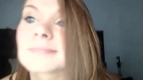 Snapshot of becky2994 chatting on 03/18/26, 06:27 BECKY BOO online show from 03/18/26, 06:27