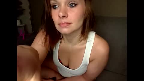 BECKY BOO  online show from 05/17/26, 01:03