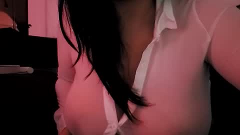 Snapshot of becky_ora chatting on 04/19/26, 02:16 becky_ora online show from 04/19/26, 02:16