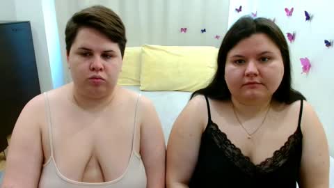BeckyAndEllen online show from 10/01/25, 08:42