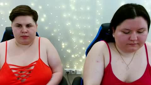 Snapshot of beckyandellen chatting on 05/09/26, 07:30 BeckyAndEllen online show from 05/09/26, 07:30