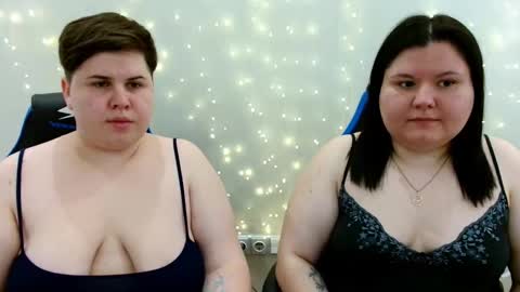 Snapshot of beckyandellen chatting on 05/14/26, 10:22 BeckyAndEllen online show from 05/14/26, 10:22