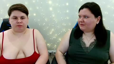 Snapshot of beckyandellen chatting on 06/27/26, 09:03 BeckyAndEllen online show from 06/27/26, 09:03