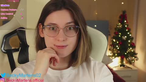 Snapshot of beckymartens chatting on 12/25/24, 12:59 BeckyMartens come join me on while im offline here online show from 12/25/24, 12:59