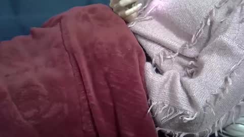 beebaby_xx online show from 12/15/25, 01:54