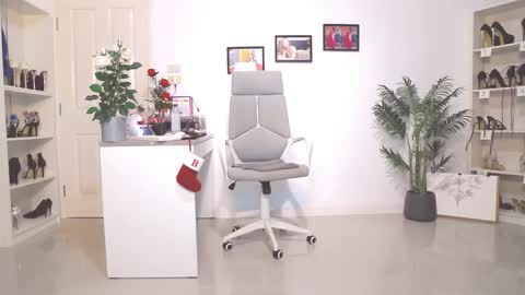 Bee if you ever see the girl who can take 12 inch all the way inside the ass try me online show from 01/16/25, 03:23