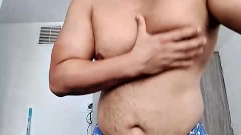 Snapshot of beefypecs_10 chatting on 12/21/25, 02:57 Criss2fer online show from 12/21/25, 02:57