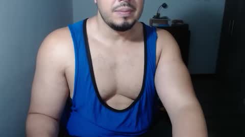 Snapshot of beefypecs_10 chatting on 04/24/26, 03:53 Criss2fer online show from 04/24/26, 03:53