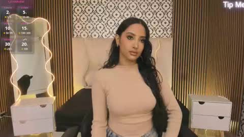 BELLA online show from 10/22/25, 01:33