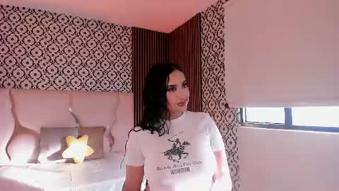 BELLA online show from 06/17/26, 11:45