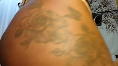 beencee2 online show from 12/26/24, 11:54