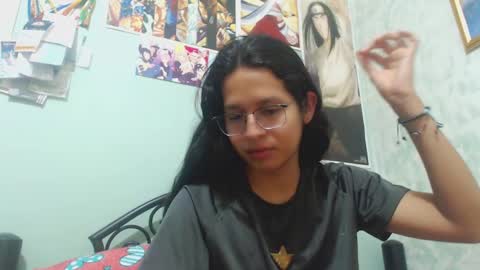 Snapshot of beentage chatting on 01/07/25, 07:42 Alex online show from 01/07/25, 07:42