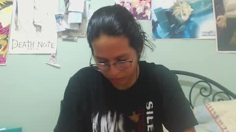 Snapshot of beentage chatting on 01/12/25, 11:15 Alex online show from 01/12/25, 11:15