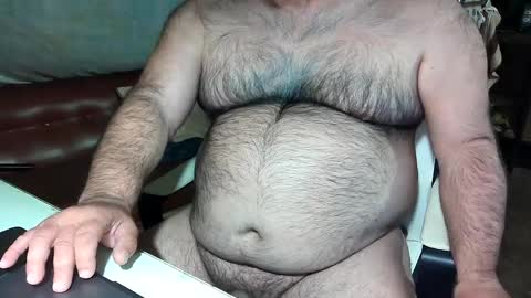 Snapshot of beers19 chatting on 03/06/25, 07:47 beers19 online show from 03/06/25, 07:47