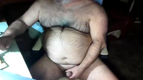 Snapshot of beers19 chatting on 11/29/25, 02:42 beers19 online show from 11/29/25, 02:42