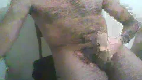 Snapshot of beezobb chatting on 01/18/26, 09:40 beezobb online show from 01/18/26, 09:40