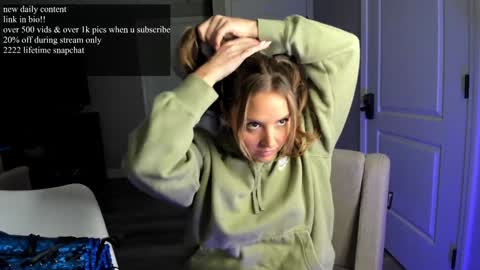 Snapshot of befxckingnice chatting on 01/25/25, 04:46 all links here online show from 01/25/25, 04:46