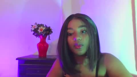 Snapshot of behla_rouseh3_ chatting on 12/16/25, 11:10 Behla Rouseh online show from 12/16/25, 11:10