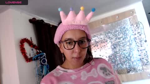 Snapshot of bekkasquirt chatting on 12/31/24, 02:47 bekkasquirt online show from 12/31/24, 02:47