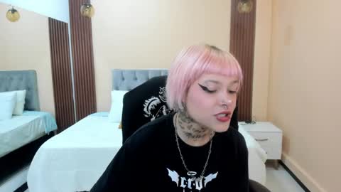 Bela online show from 05/08/26, 11:59