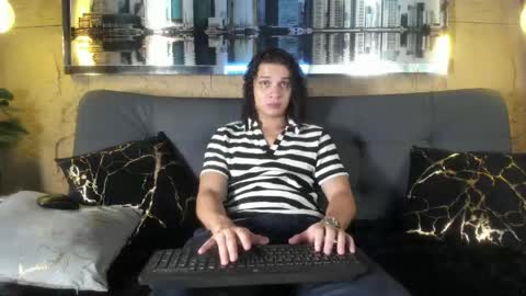 Snapshot of belamiramil chatting on 05/16/26, 10:23 independent model online show from 05/16/26, 10:23