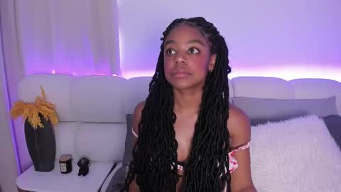 Snapshot of belkis_mills chatting on 02/18/25, 12:39 Belkis online show from 02/18/25, 12:39