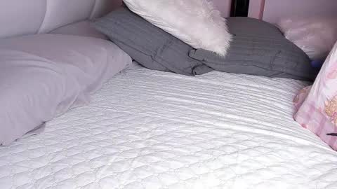 Snapshot of belkis_mills chatting on 02/25/25, 09:02 Belkis online show from 02/25/25, 09:02