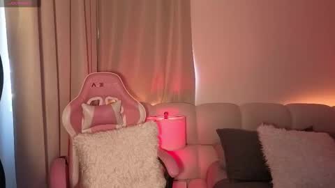 Snapshot of belkis_mills chatting on 10/27/25, 08:57 Belkis online show from 10/27/25, 08:57