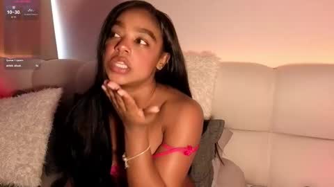 Snapshot of belkis_mills chatting on 11/06/25, 07:04 Belkis online show from 11/06/25, 07:04